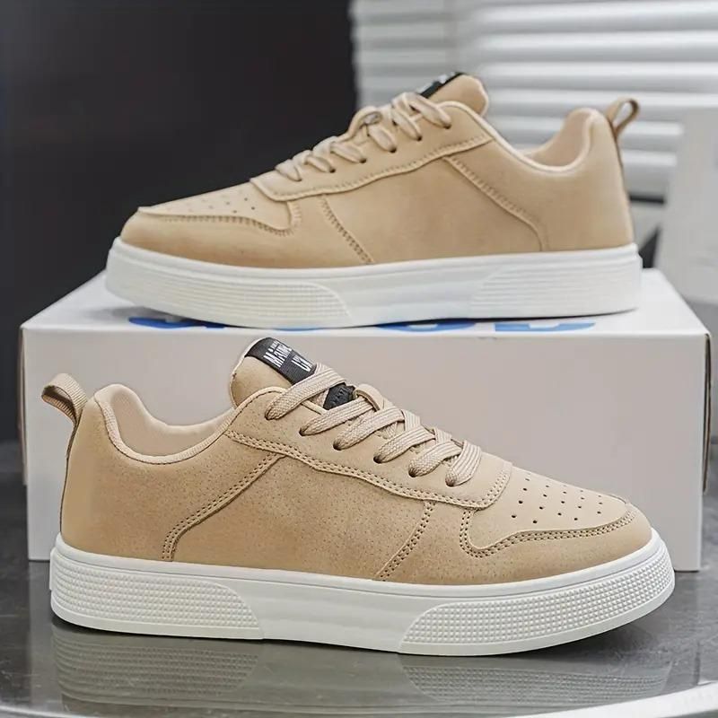 UrbanFlex Beige Sneakers